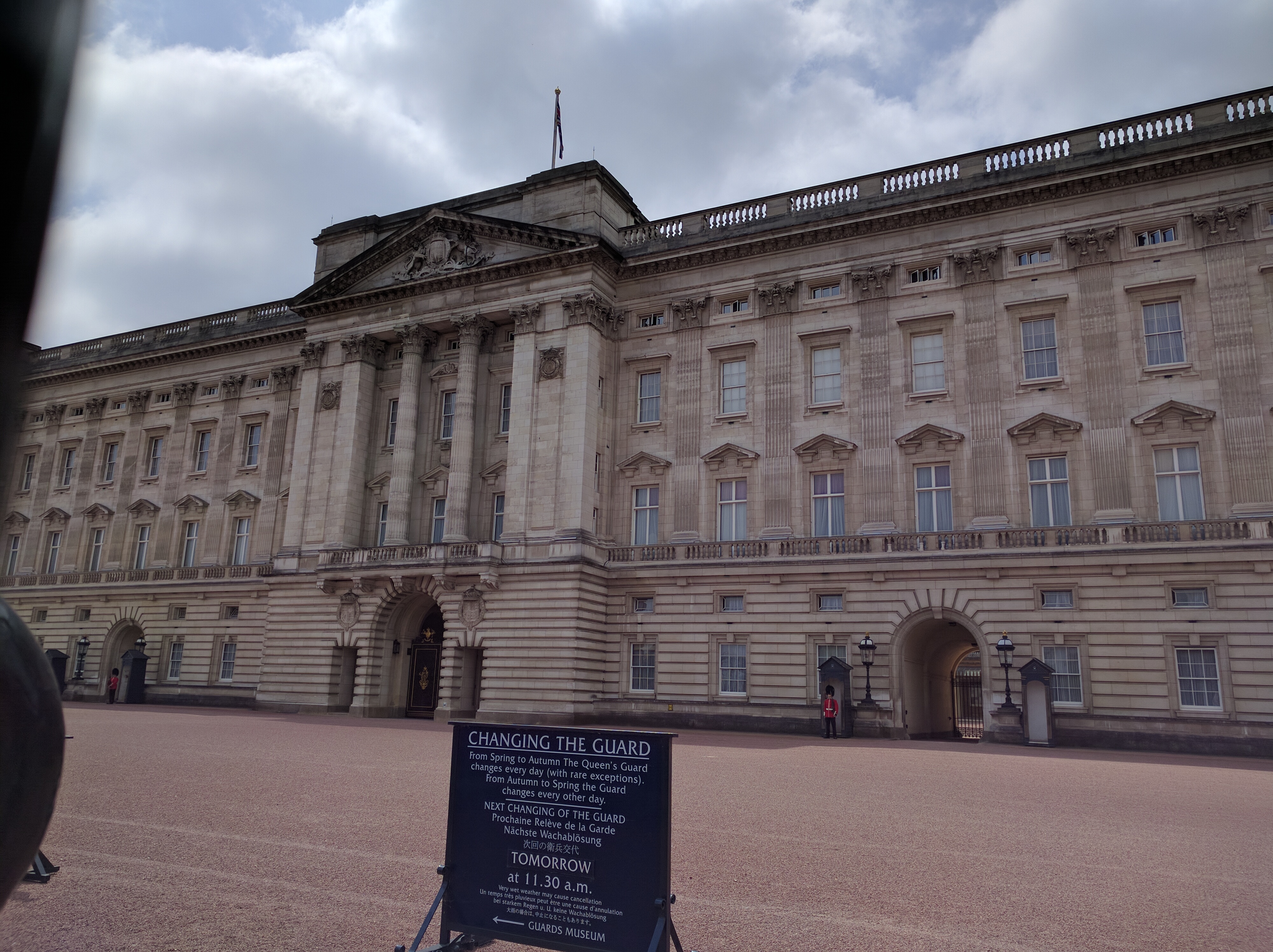We went to Buckingham Palace to see the outside, but nothing inside. We DID actually visit and tour Kensington Palace, which is close to our flat.